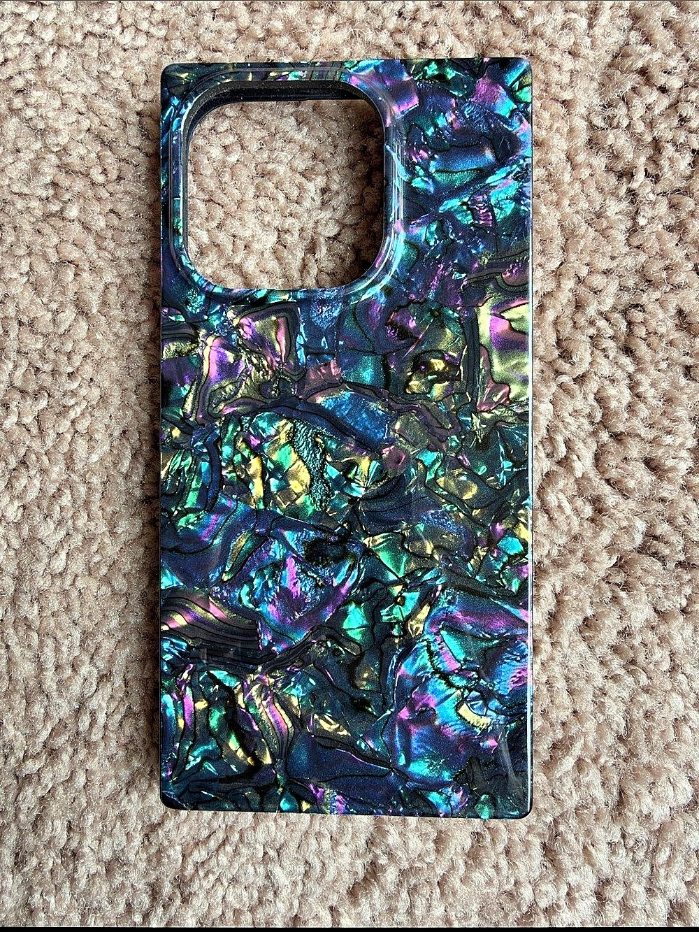 Flaunt Iridescent MagSafe Phone Case